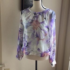 Jennifer Lopez blouse